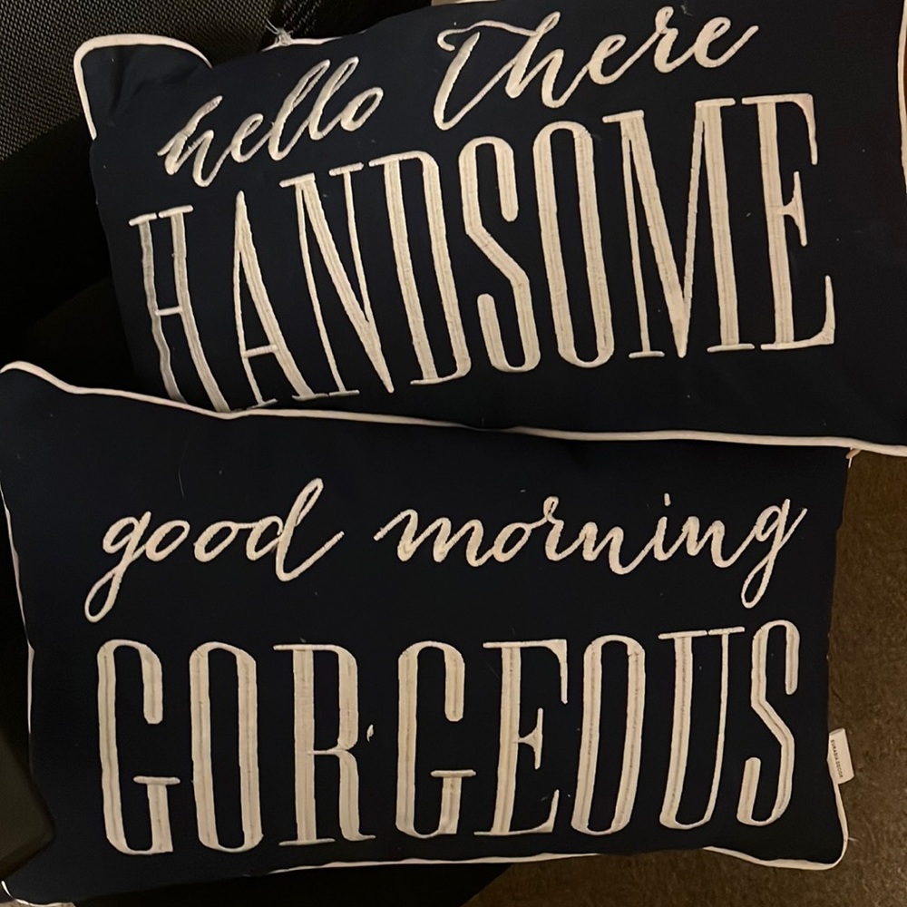 Perfect condition throw pillows, navy blue and white